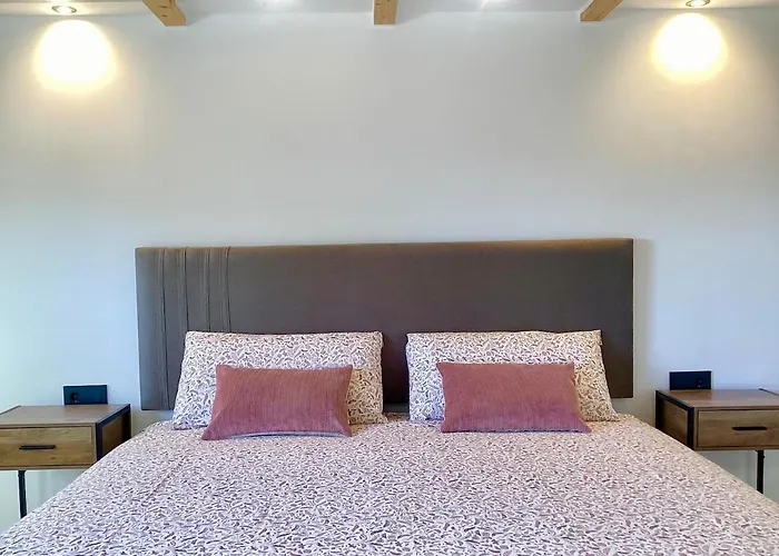 Stone וילה Chayofa